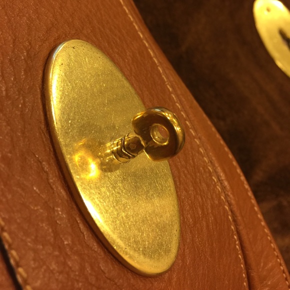 Mulberry Alexa Oak Soft Buffalo Leather Satchel - Picture 8 of 8